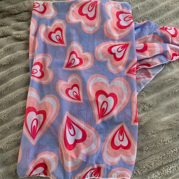 Bikini - Picture 3 of 3